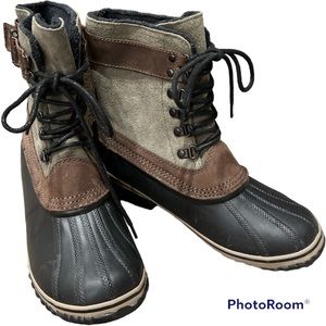 Women’s SOREL winter Fancy Lace II boots waterproof rubber suede 9 lined NL2125